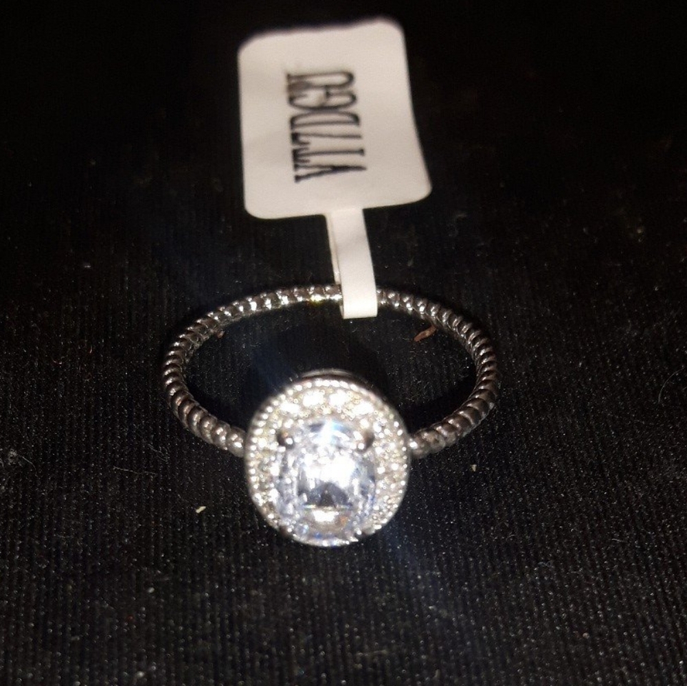 💌 5 for 15 - Size 5 Ring NWT